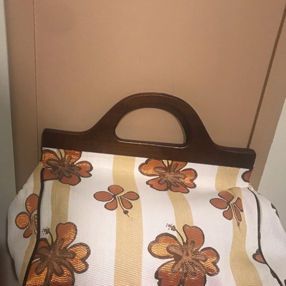 Nordstrom Floral Print Handbag with wooden Handles - Picture 5 of 7